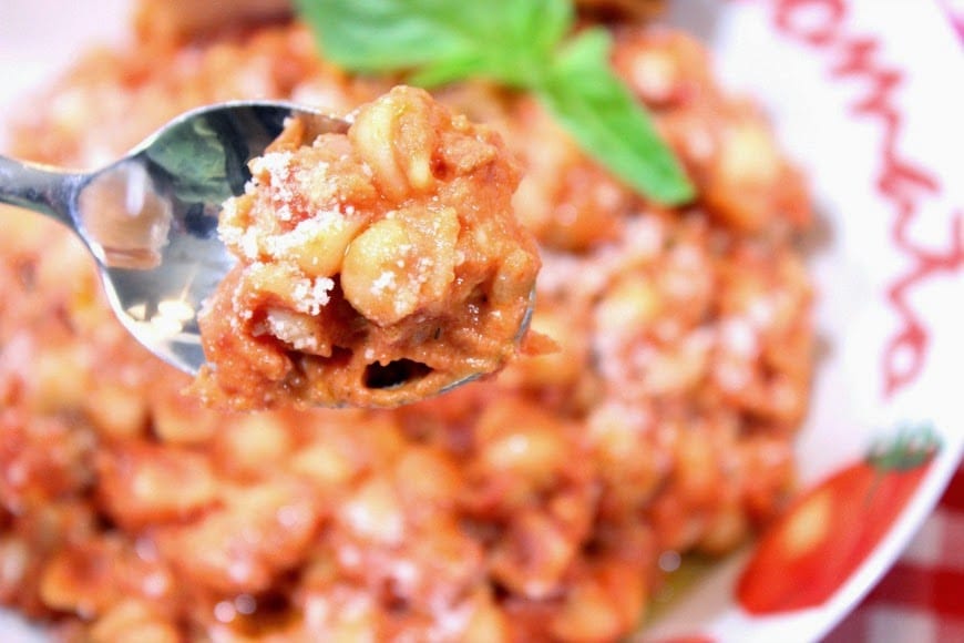 Tiny shells of pasta are bathed in a smooth and creamy mascarpone tomato sauce that has just the slightest hint of bacon. Creamy Tomato Bacon Pasta with Mascarpone
