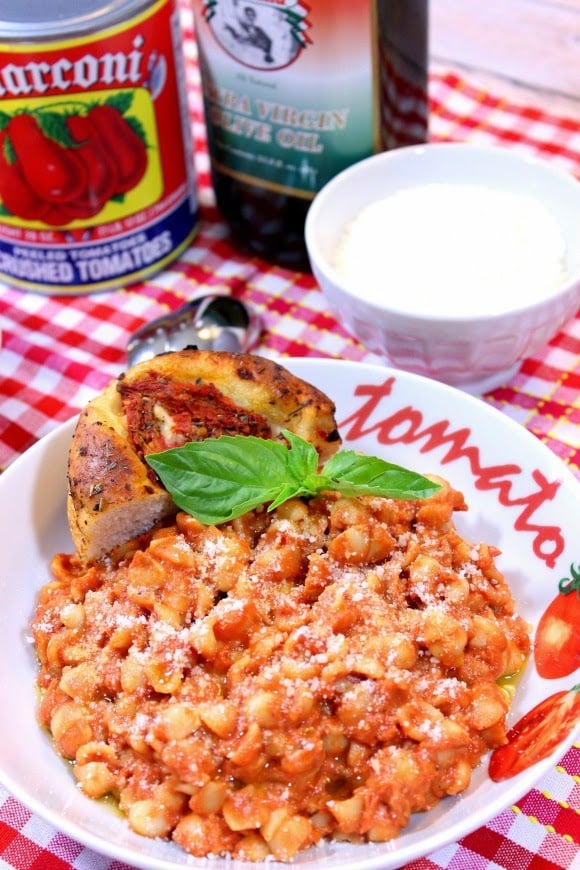Tiny shells of pasta are bathed in a smooth and creamy mascarpone tomato sauce that has just the slightest hint of bacon. Creamy Tomato Bacon Pasta with Mascarpone