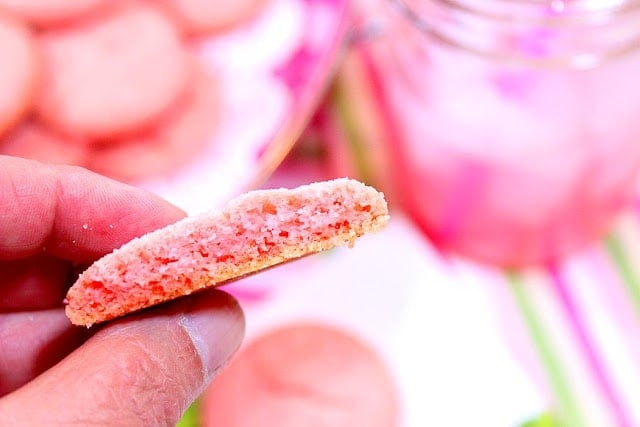 Pink Lemonade Cookies - www.kudoskitchenbyrenee.com Pink Lemonade Cookies