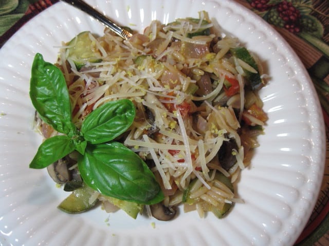 Summertime Orzo Veggie Salad Recipe