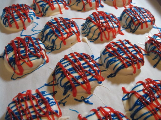 4th of July White Chocolate Dipped Cookie Recipe