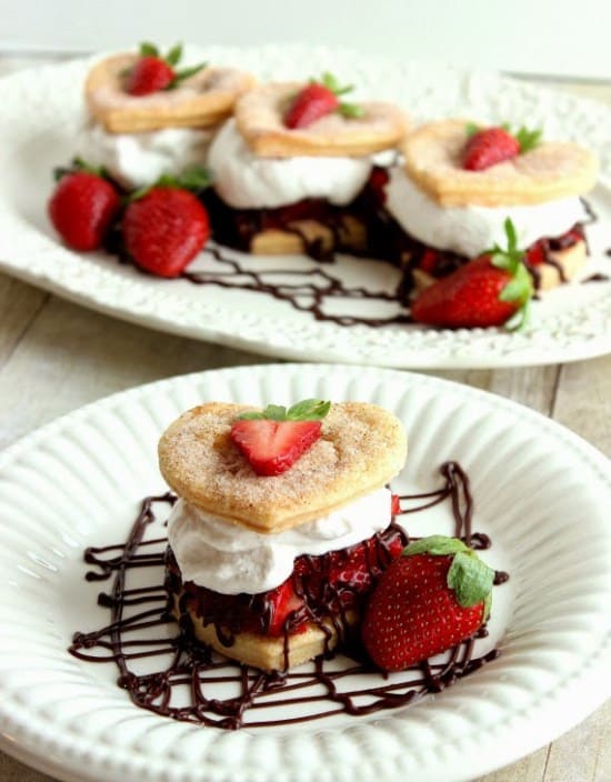 Deconstructed Strawberry Pie with Cinnamon Whipped Cream & Chocolate Ganache Drizzle. - kudoskitchenbyrenee.com