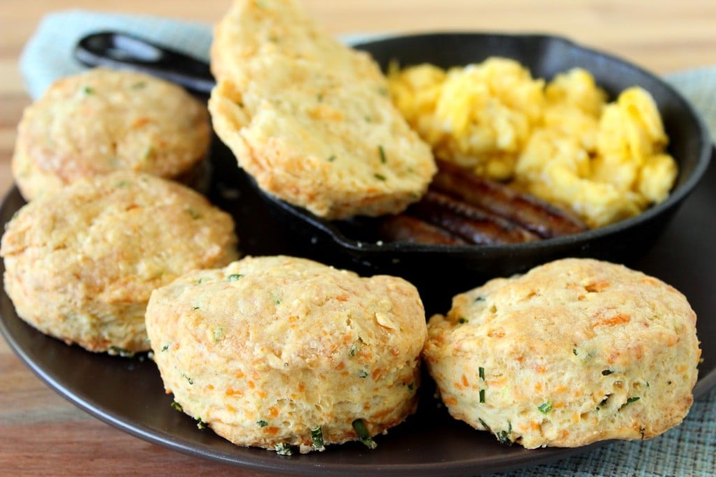 Homemade Cheddar Chive Biscuits via kudoskitchenbyrenee.com