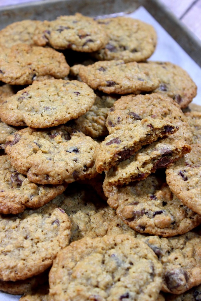 Chocolate Cherry Oatmeal Cookies are the perfect cookie to satisfy your sweet tooth and still get in your daily fiber and fruit requirements...well, sort of. LOL