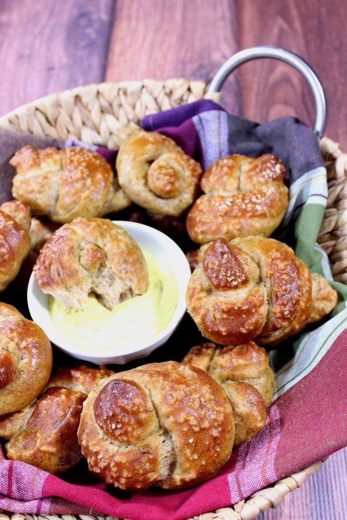  Homemade soft pretzel knots just got a whole lot tastier with the addition of whole wheat flour, beer and dill weed. What's KNOT to love?