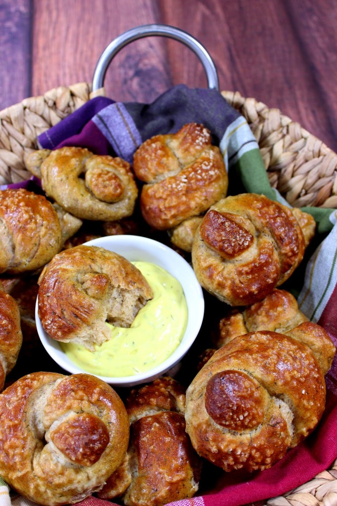  Homemade soft pretzel knots just got a whole lot tastier with the addition of whole wheat flour, beer and dill weed. What's KNOT to love?