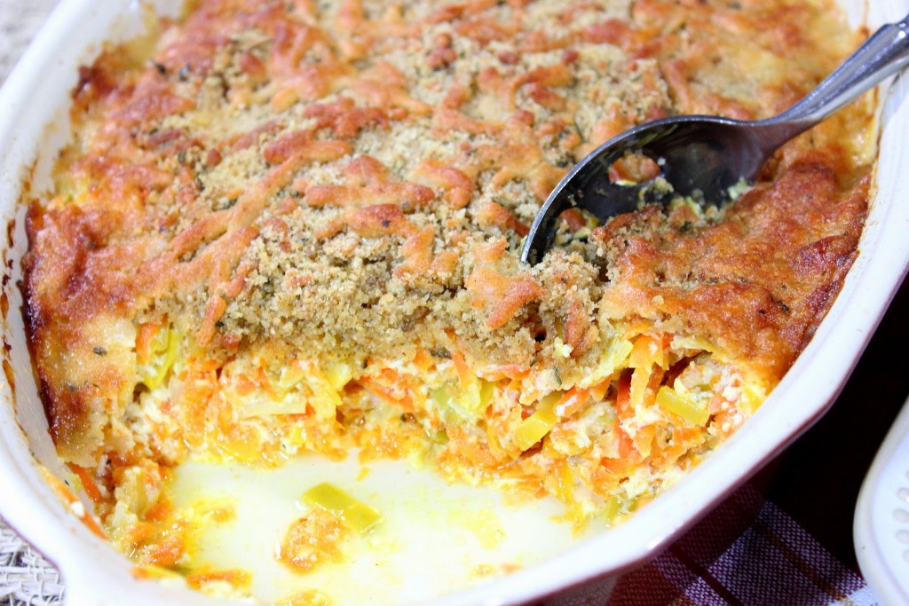 https://www.kudoskitchenbyrenee.com///2015/03/carrot-and-leek-gratin-plus-cookbook-giveaway/