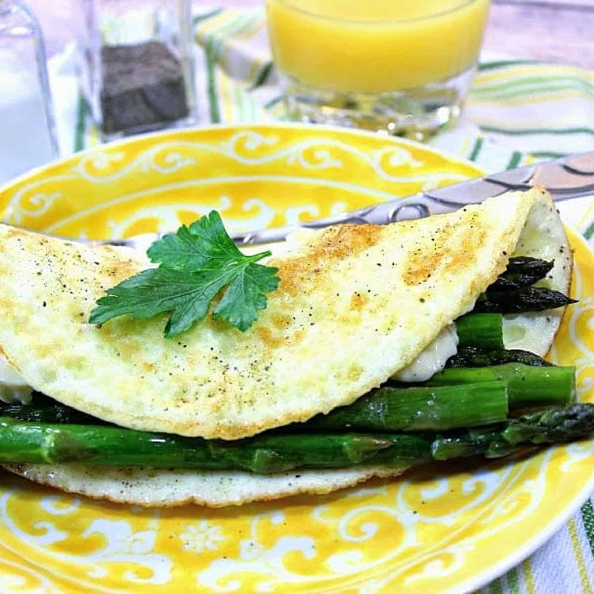 LowCalorie Egg White Omelet with Asparagus Recipe Kudos Kitchen