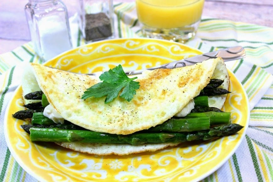 Low Calorie Egg White Omelet