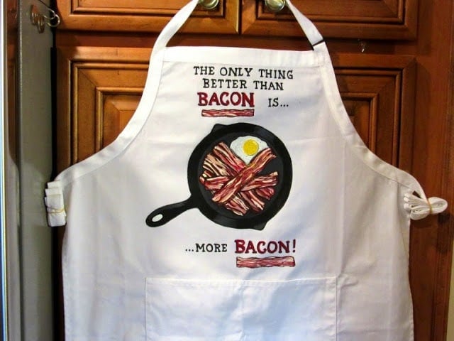 Bacon Lovers Hand Painted Apron - Kudos Kitchen Paints - www.etsy.com/shop/kudoskitchenpaints Hand Painted Bacon Lovers Apron
