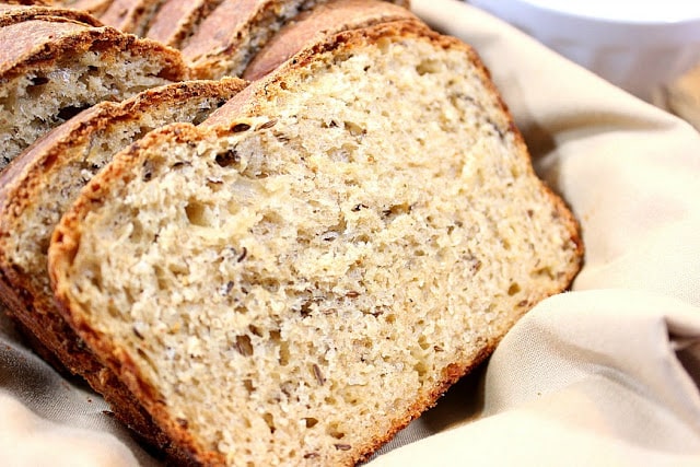 Whole Wheat Caraway Cheese Bread 
