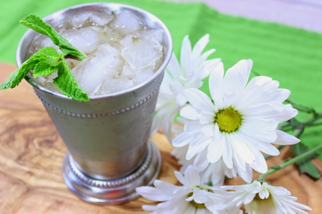 Non-Traditional Coconut Palm Sugar Mint Julep - Kudos Kitchen by Renee Non-Traditional Mind Julep is frosty, minty, sweet and kicky with Jack Daniels Kentucky bourbon and a light splash of ginger ale.