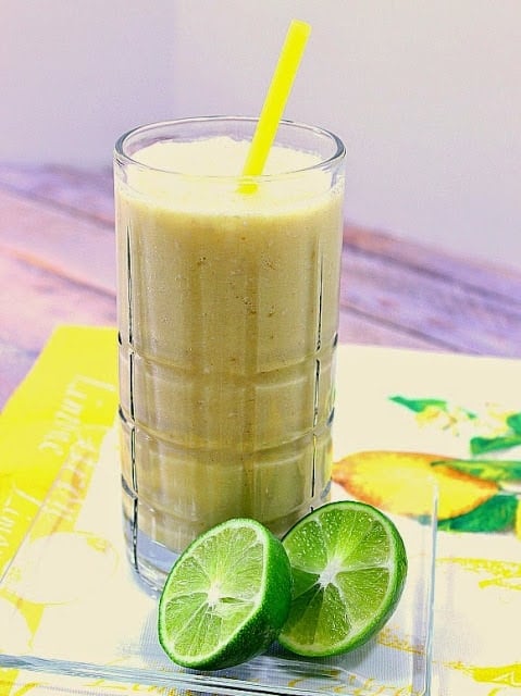 Pineapple Oatmeal Breakfast Smoothie