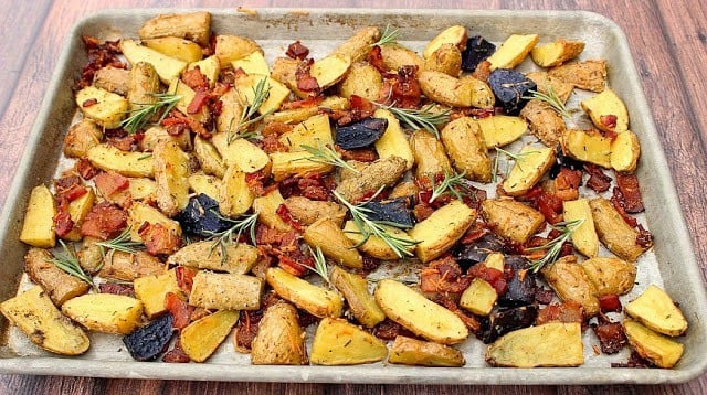 Bacon Roasted Fingerling Potatoes with Herbs