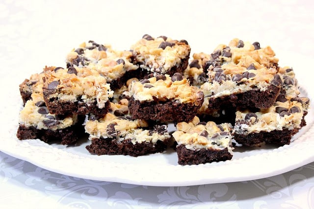 Magic Coconut Brownie Bars with Macadamia Nuts - www.kudoskitchenbyrenee.com