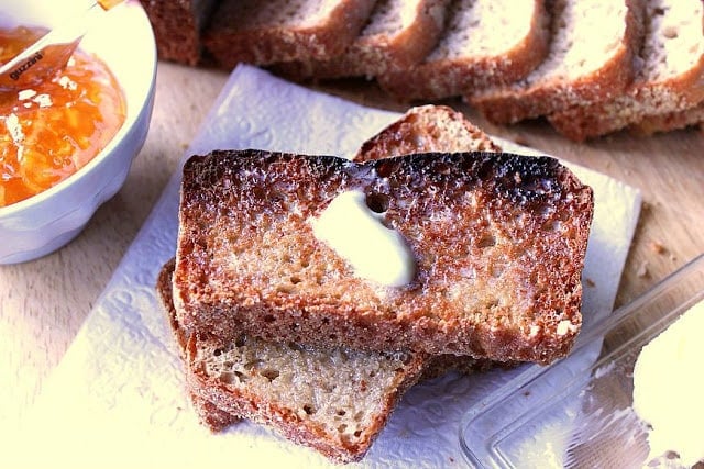 Easy Whole Wheat English Muffin Yeast Bread - www.kudoskitchenbyrenee.com Whole Wheat English Muffin Bread