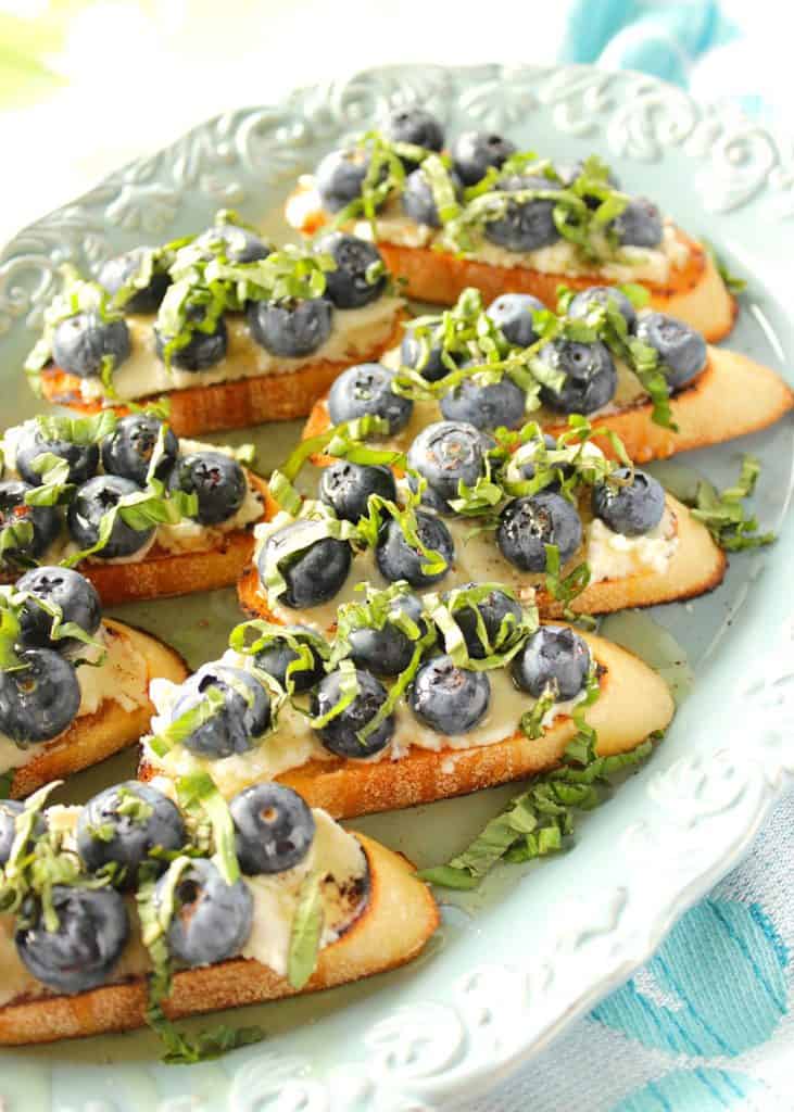 A full platter of delicious Blueberry Basil Bruschetta