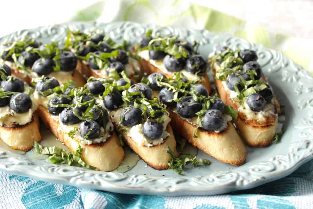 Blueberry Bruschetta with Goat Cheese and Basil