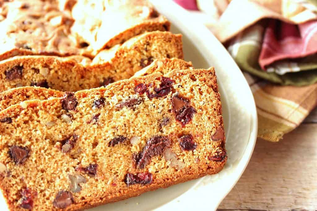 Quick bread with chocolate and cranberries