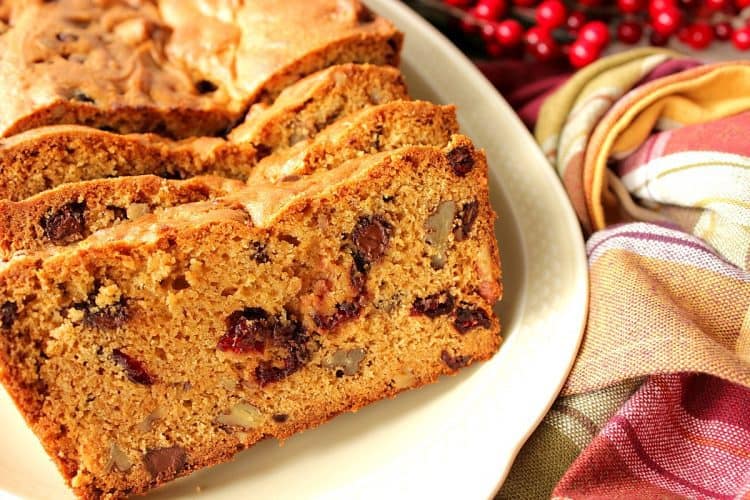 chocolate cranberry quick bread with pecans