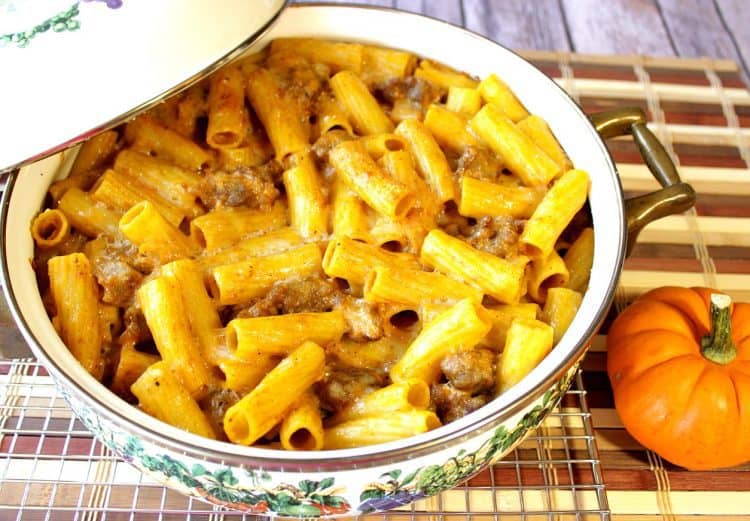 autumn’s savory pumpkin cream pasta with bratwurst #pumpkinweek