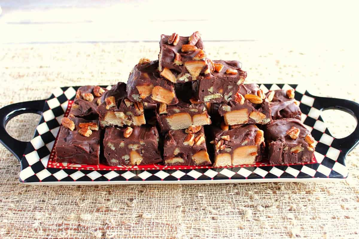 Chocolate Caramel Turtle Fudge