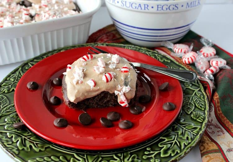 chocolate malted peppermint sweet rolls with chocolate malt icing #choctoberfest