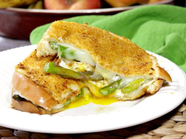 grilled cheese breakfast sandwich with provolone & asparagus