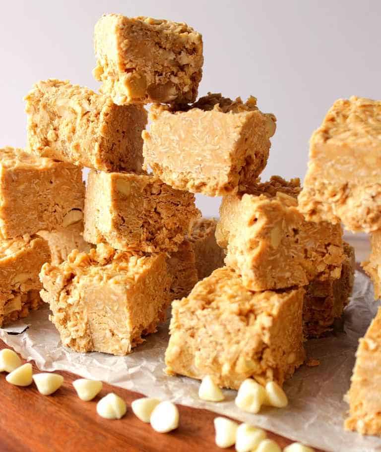 If you're trying to add more Oats & Grains to your diet, then this Versatile Oats & Grains Recipe Roundup for Friday's Featured Foodie Feastings is right up your alley! - Kudos Kitchen by Renee Oats & Grains Recipe Roundup 2018 for Friday's Featured Foodie Feastings | Kudos Kitchen by Renee