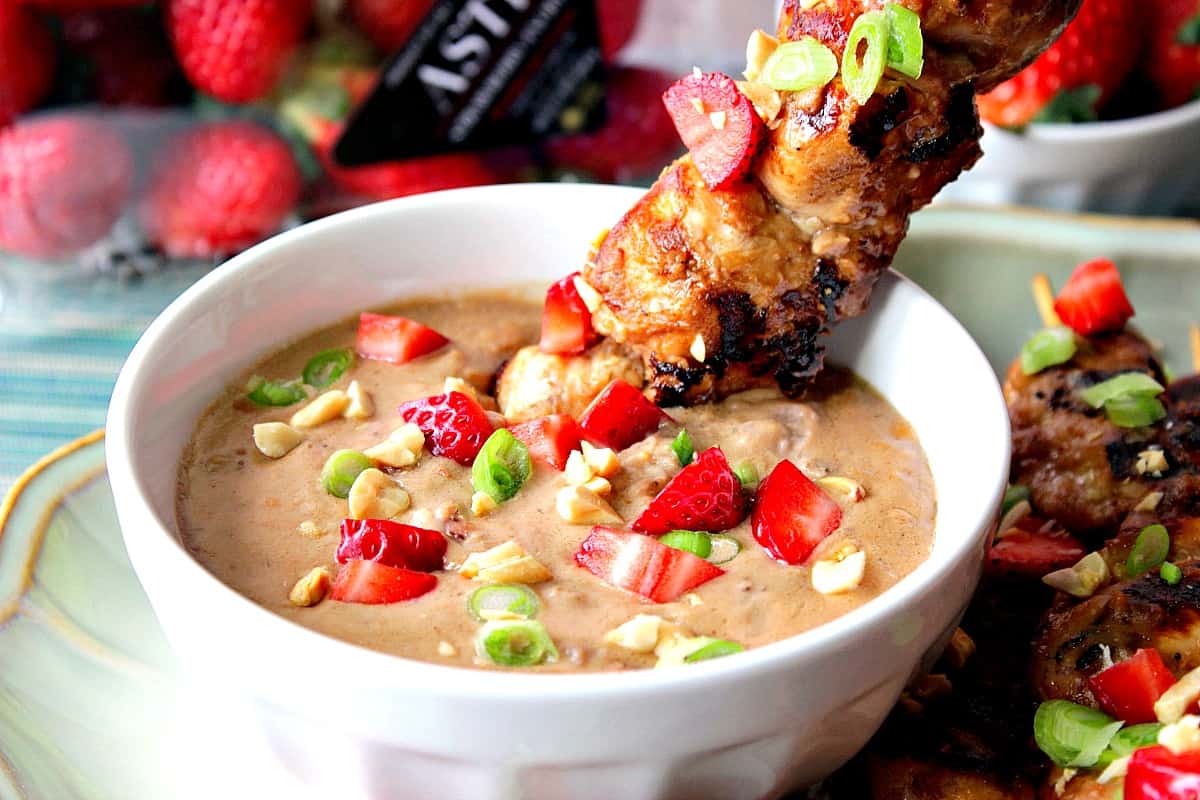 Chicken with Strawberry Satay Sauce Featuring Florida Strawberries for #SundaySupper