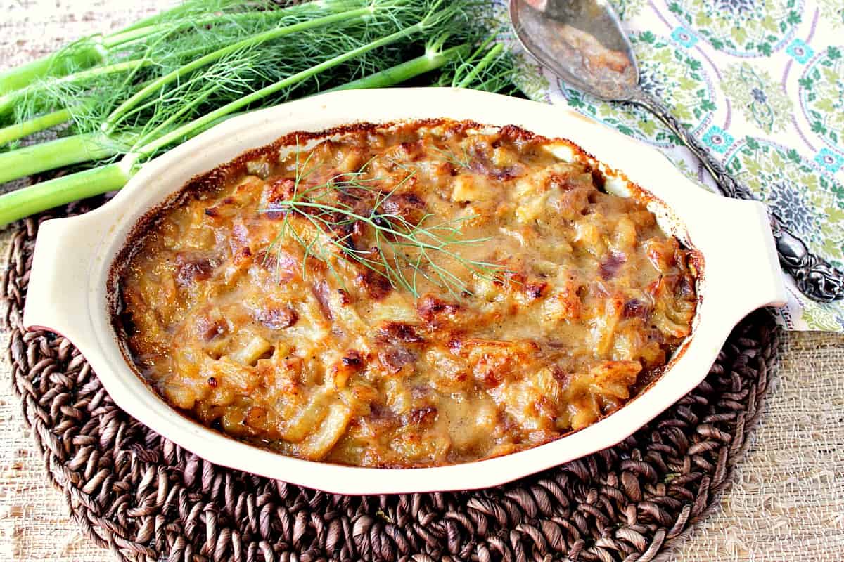 Deliciously Cheesy Baked Fennel Onion Gratin Recipe