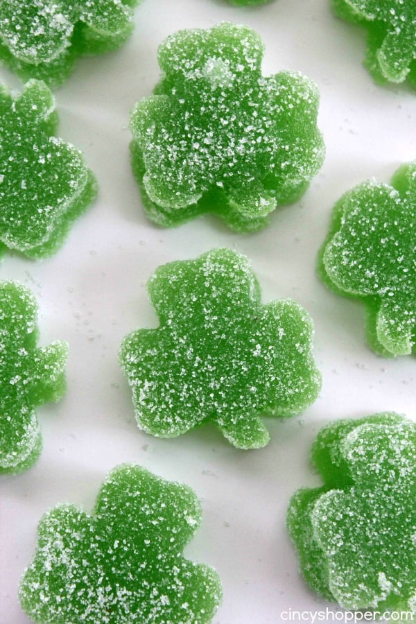 St. Patrick's day recipes image for a popular roundup post.