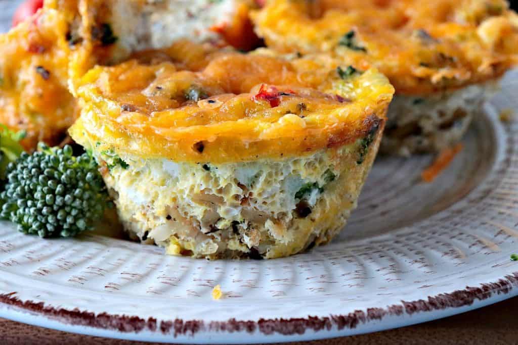 Close up of Healthy Quinoa Veggie Egg White Cups for Breakfast - kudoskitchenbyrenee.com