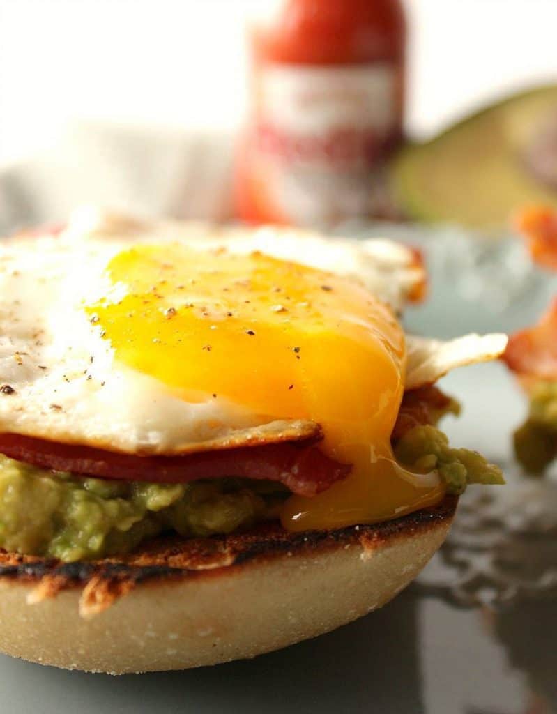 Amazing Avocado Recipe Roundup 2018 for Friday's Featured Foodie Feastings. - www.kudoskitchenbyrenee.com