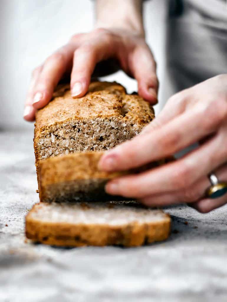 From sweet to savory, this Quick Bread Recipe Roundup for Friday's Featured Foodie Feastings has something for everyone. - www.kudoskitchenbyrenee.com