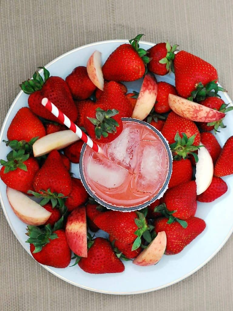 Sensational Strawberry Recipe Roundup 2018 for Friday's Featured Foodie Feastings - www.kudoskitchenbyrenee.com
