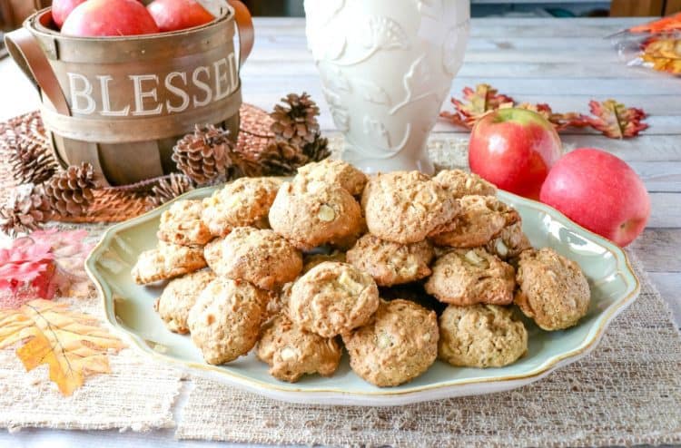 soft & chewy apple oatmeal cookies with white chocolate & pecans