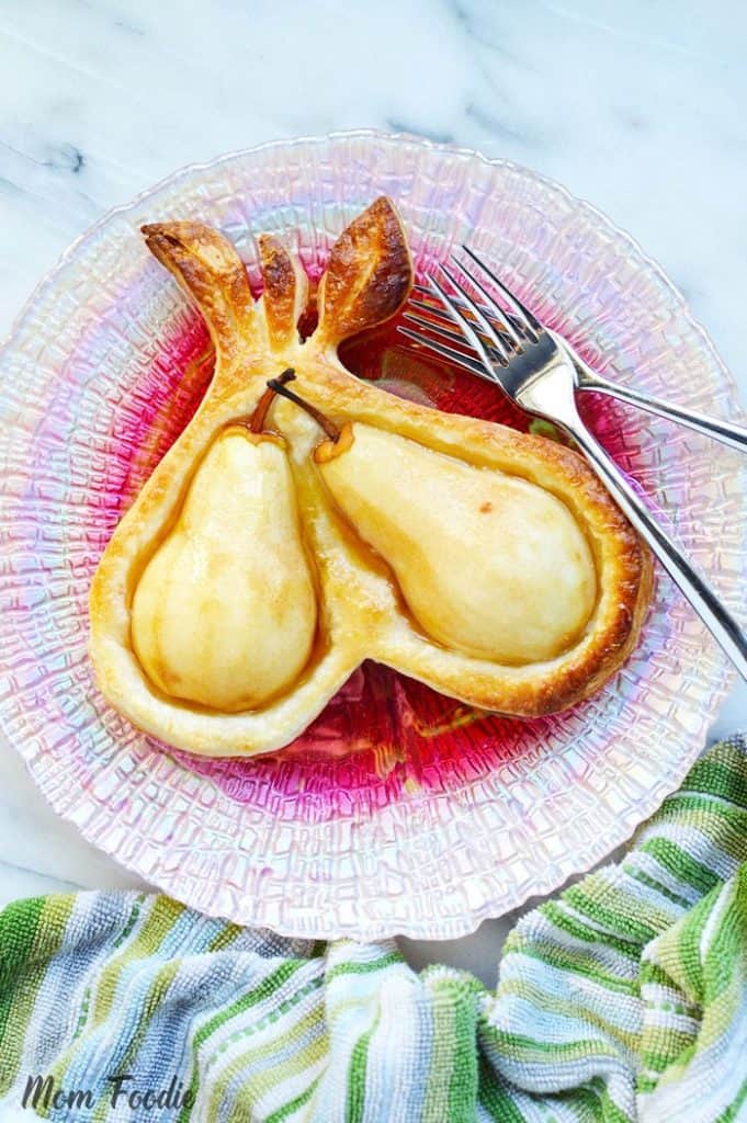 Pleasing Pear Recipe Roundup 2018 for Friday's Featured Foodie Feastings - kudoskitchenbyrenee.com