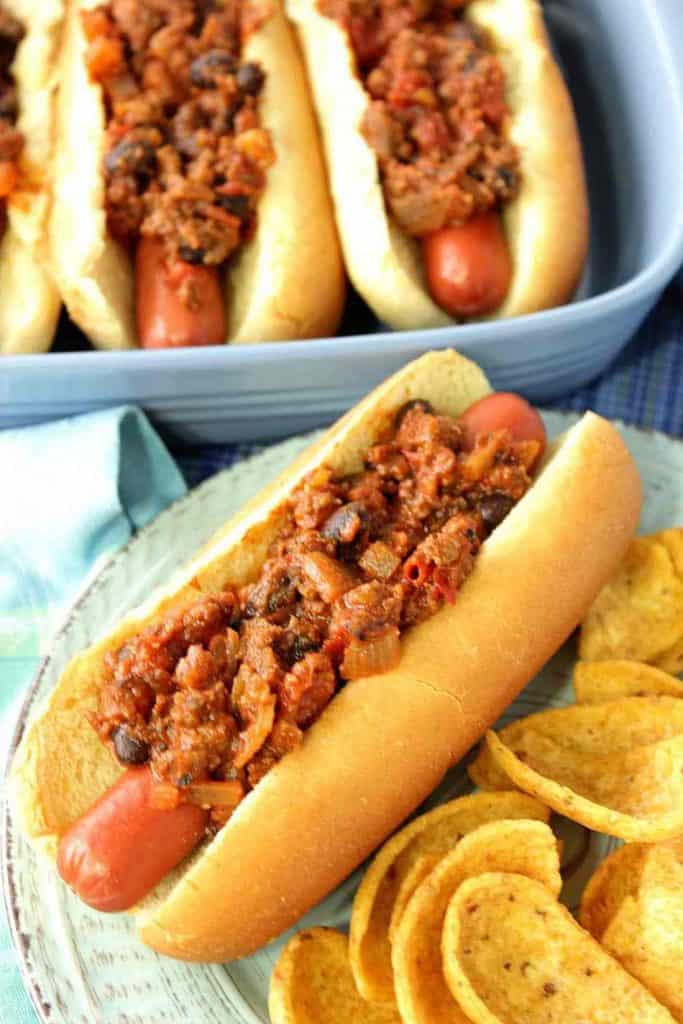 Tailgating Recipe Roundup for Friday's Featured Foodie Feastings - kudoskitchenbyrenee.com