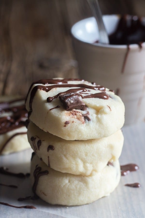 A photo of cookies for a Colossal Christmas Cookie Recipe Roundup.