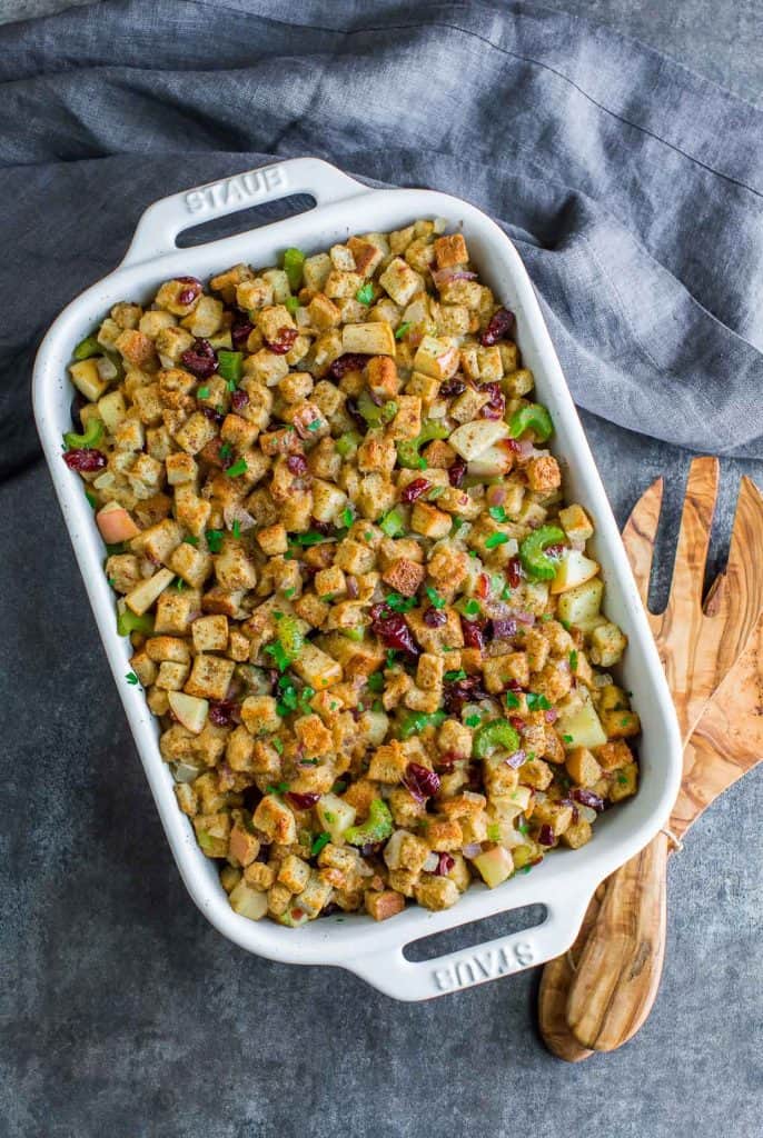 Thanksgiving Stuffing & Dressing Recipe Roundup 2018 - Friday's Featured Foodie Feastings - kudoskitchenbyrenee.com @kudoskitchen