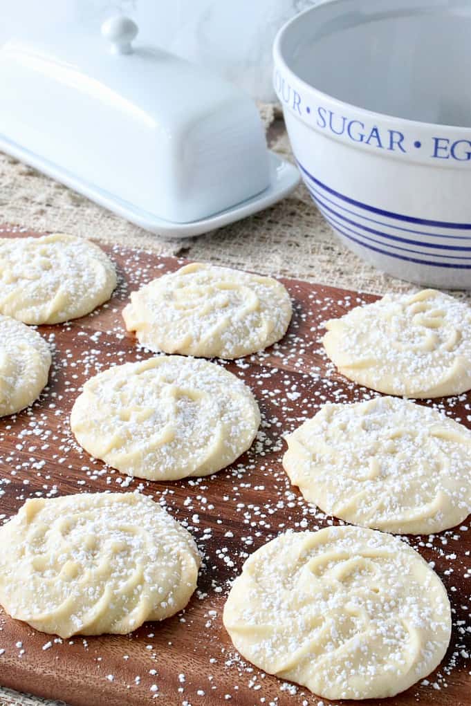 Viennese Whirls Butter Cookies on a wooden board. 