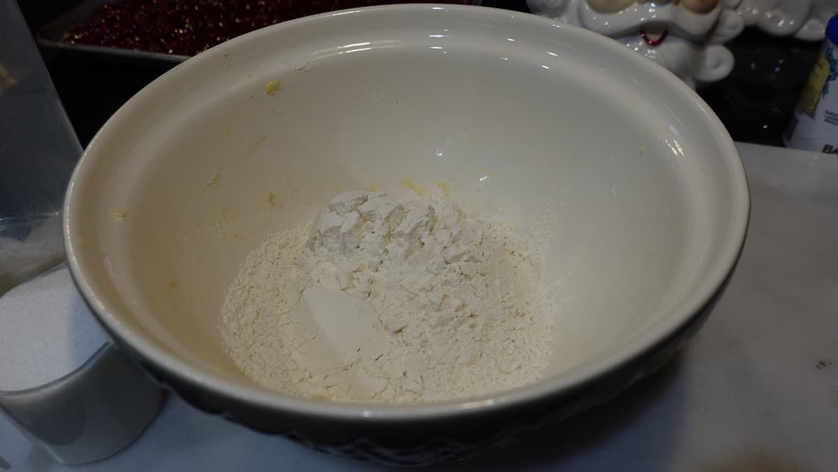 Flour and sugar in a large bowl.