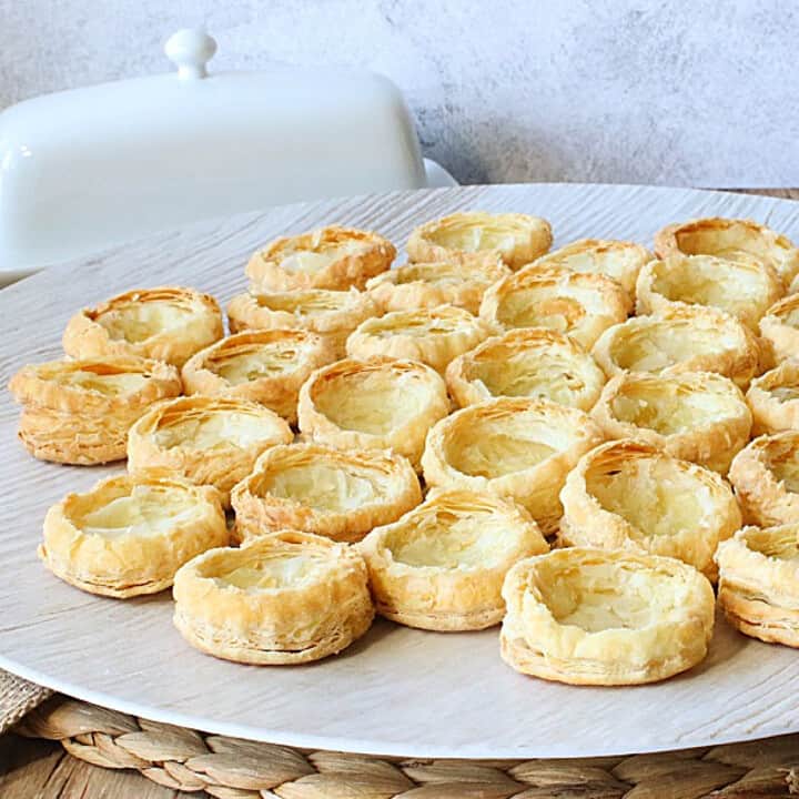 How to Make Fillable Puff Pastry Appetizer Cups - Kudos Kitchen