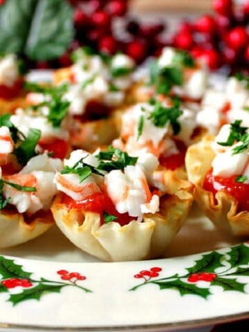 Shrimp Cocktail Appetizer Bites on a festive plate.