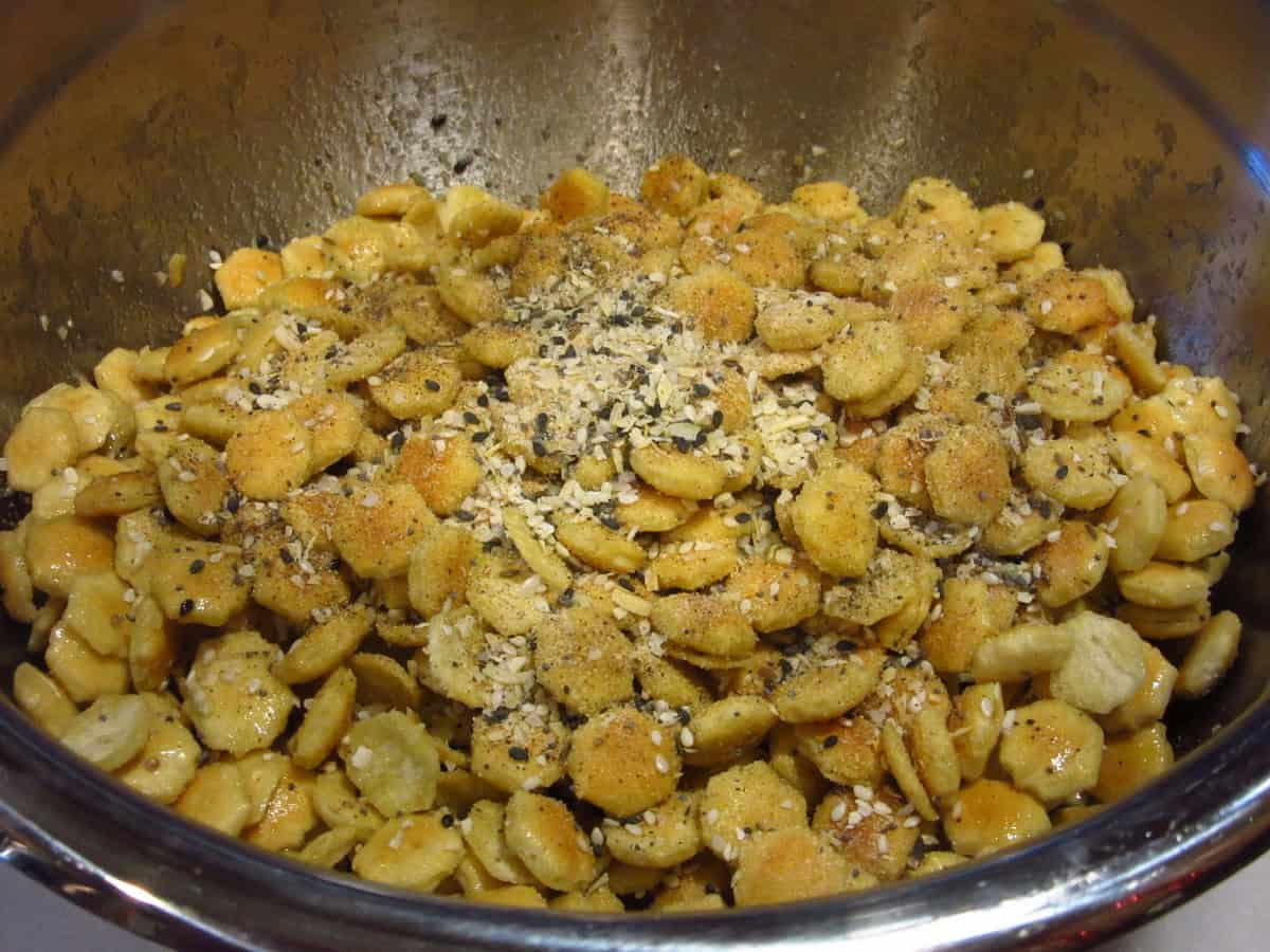Everything seasoning in a large bowl with oyster crackers.