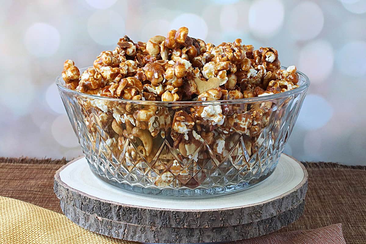 A rustic yet elegant bowl of Caramel Corn with Bacon and Cashews.