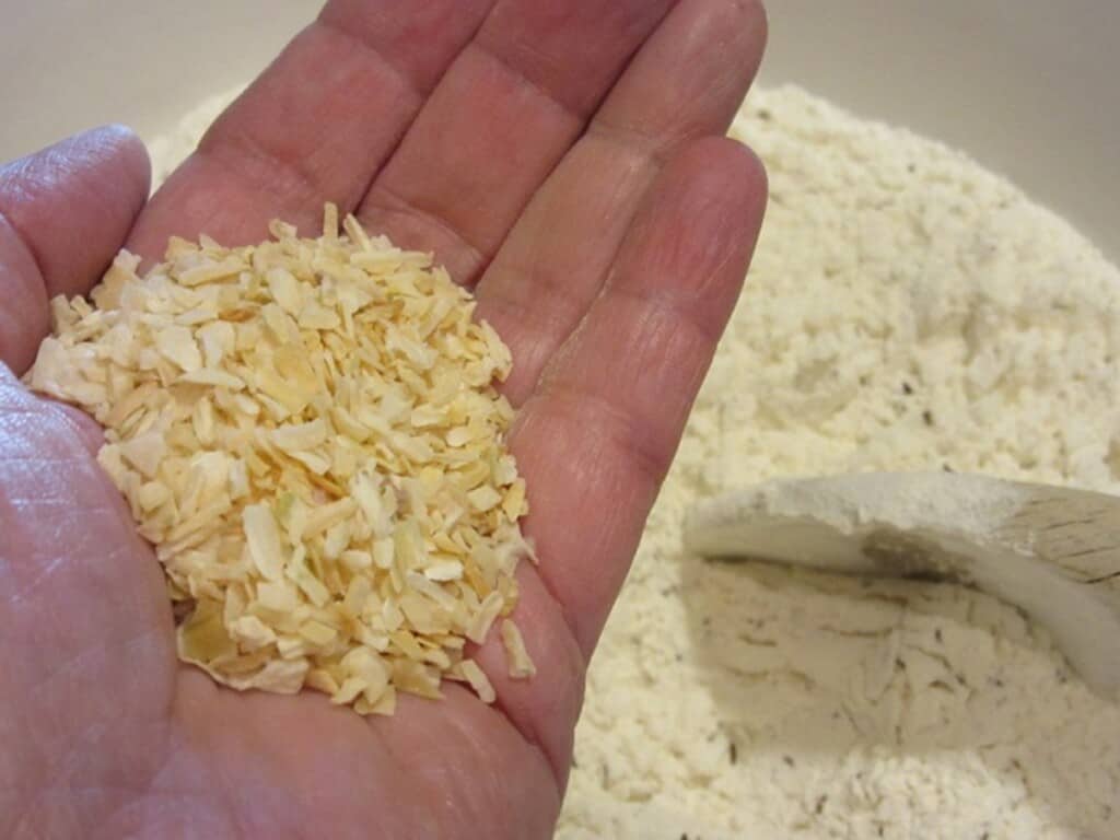 A handful of dehydrated minced onions.